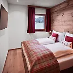 Alpin Residenzen Buchensteinwand St. Ulrich By Alpina-holiday アパート ザンクト・ウルリッヒ・アム・ピラーゼー