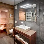 Alpin Residenzen Buchensteinwand St. Ulrich By Alpina-holiday * ザンクト・ウルリッヒ・アム・ピラーゼー