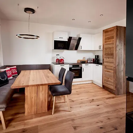 Alpin Residenzen Buchensteinwand St. Ulrich By Alpina-holiday *