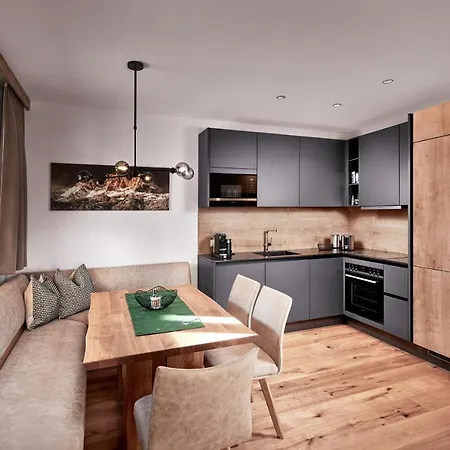 Alpin Residenzen Buchensteinwand St. Ulrich By Alpina-holiday * 皮尔河畔的圣乌尔里希