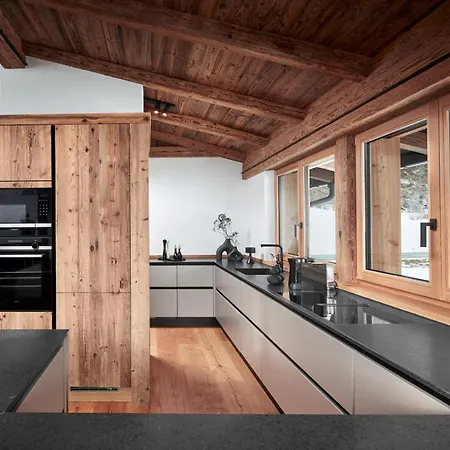 Alpin Residenzen Buchensteinwand St. Ulrich By Alpina-holiday *