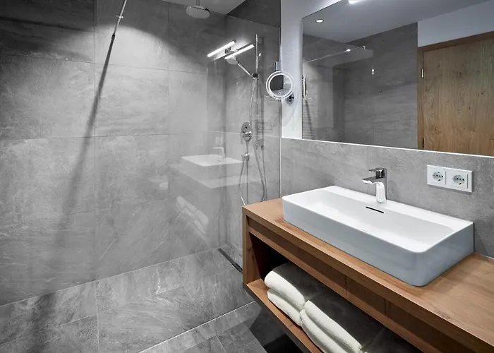 Alpin Residenzen Buchensteinwand St. Ulrich By Alpina-holiday