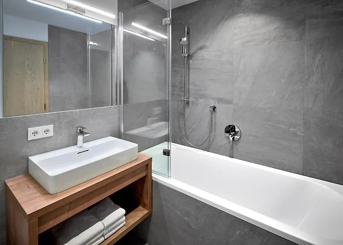 Apartament Alpin Residenzen Buchensteinwand St. Ulrich By Alpina-holiday *