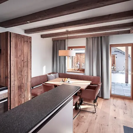 Alpin Residenzen Buchensteinwand St. Ulrich By Alpina-holiday Apartment *